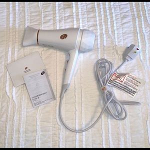 T3 light weight hair blow drier